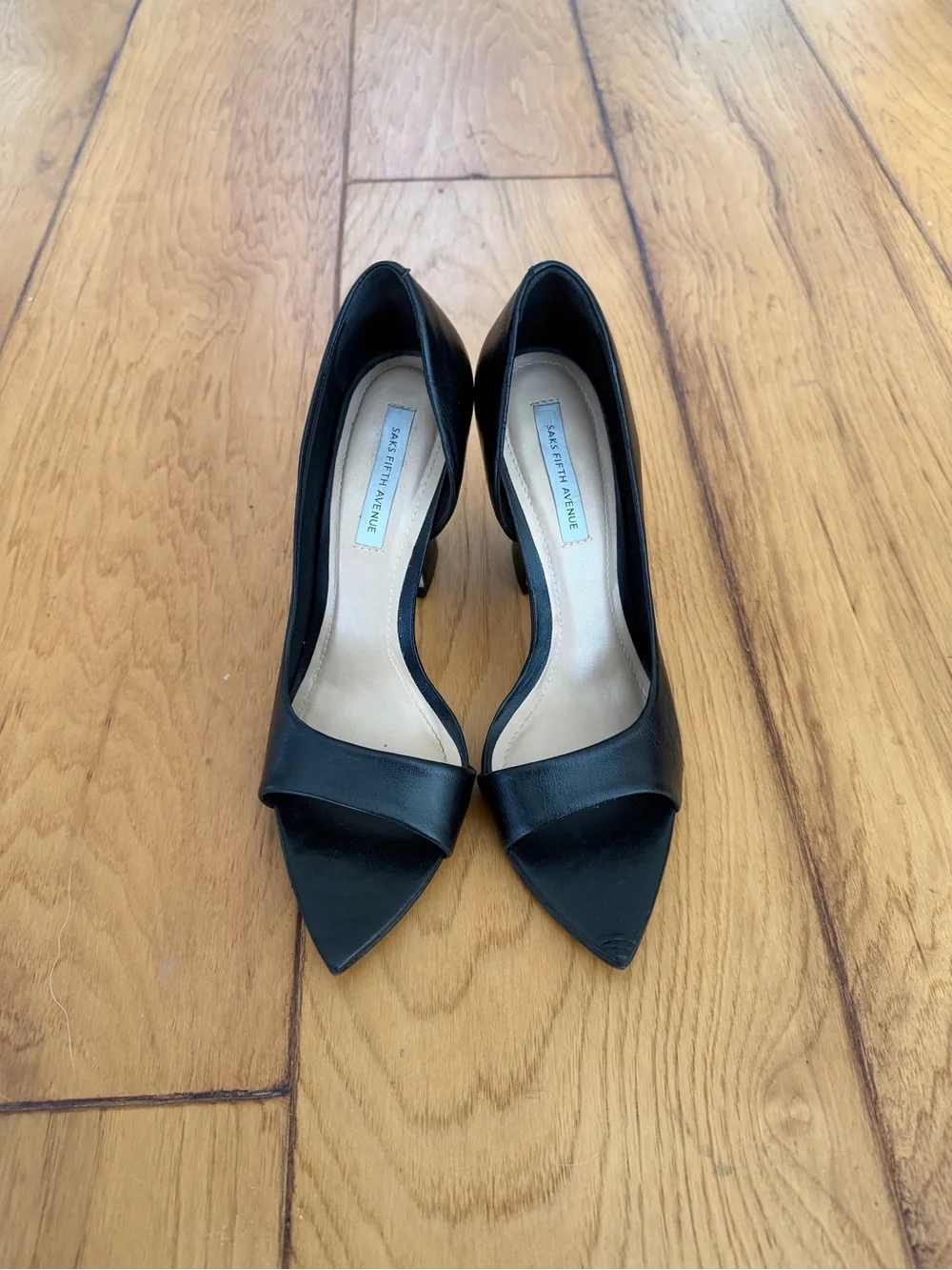 Saks Fifth Avenue D’Orsay Heels size 8